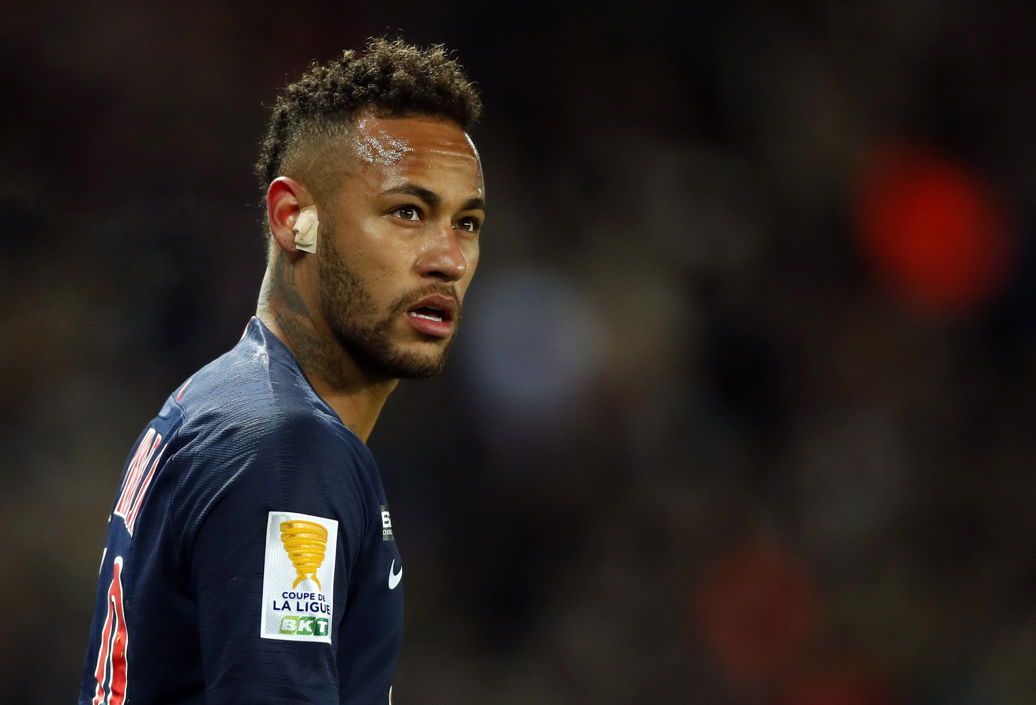 努力赢下最 努力赢下最