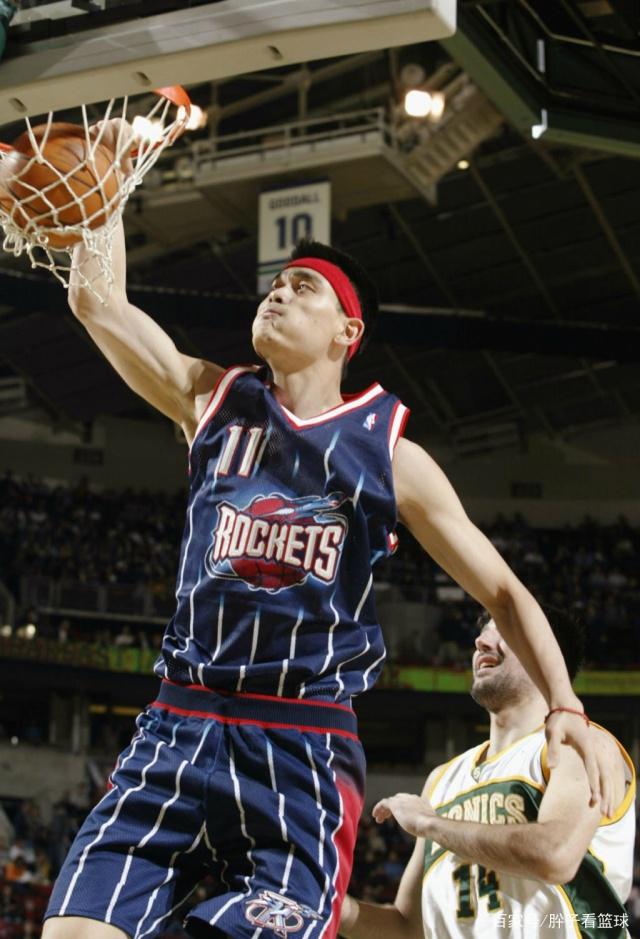 队努力和默 队努力和默