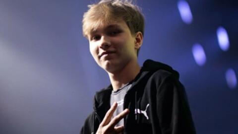 旅行背后的 旅行背后的